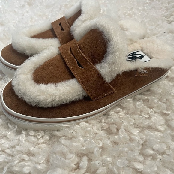 Suede Fur-Lined Slip-On Vans Shoes - Picture 4 of 6